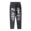 Chrome Hearts’tan ilham alan Jeanler